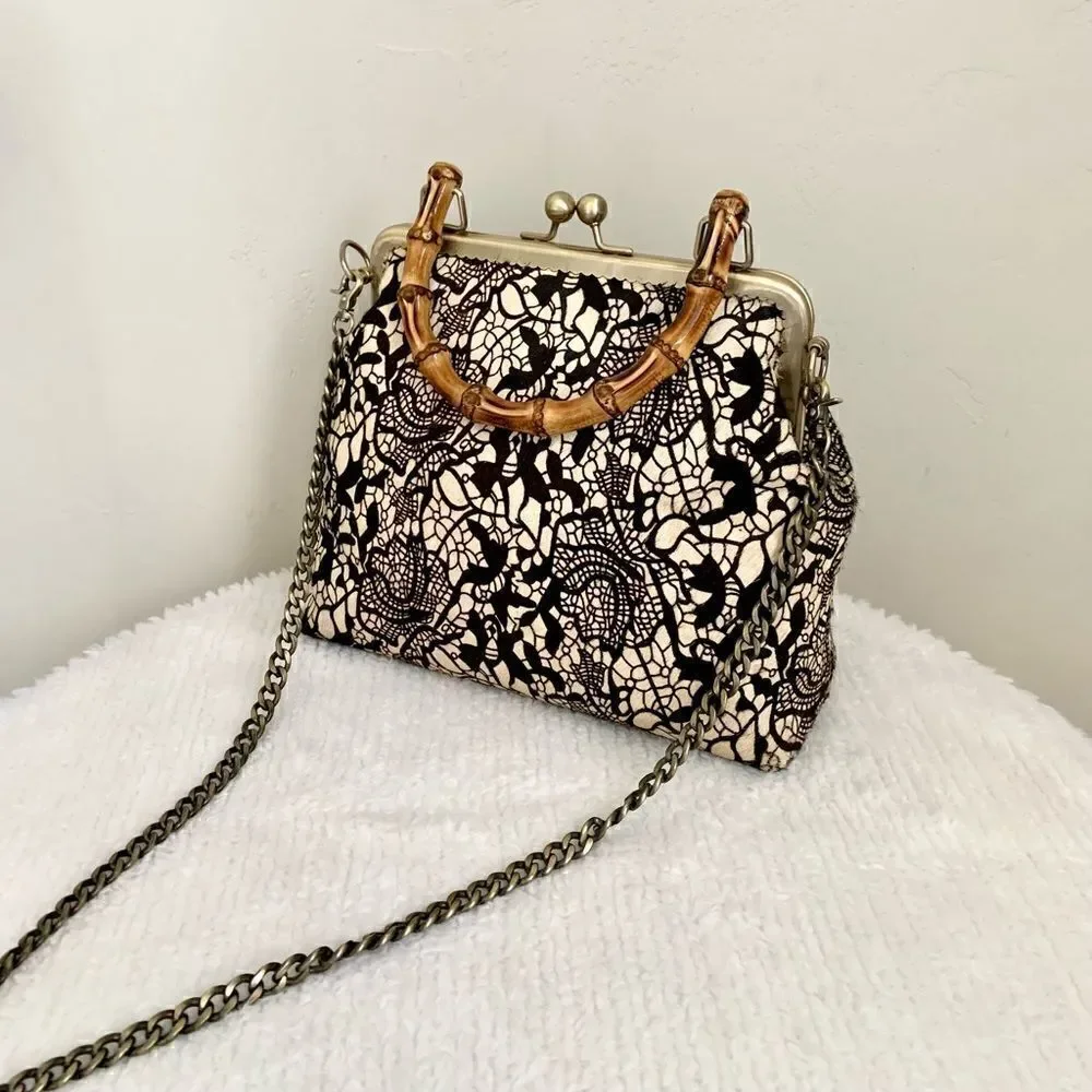 Lauries Collection brand new